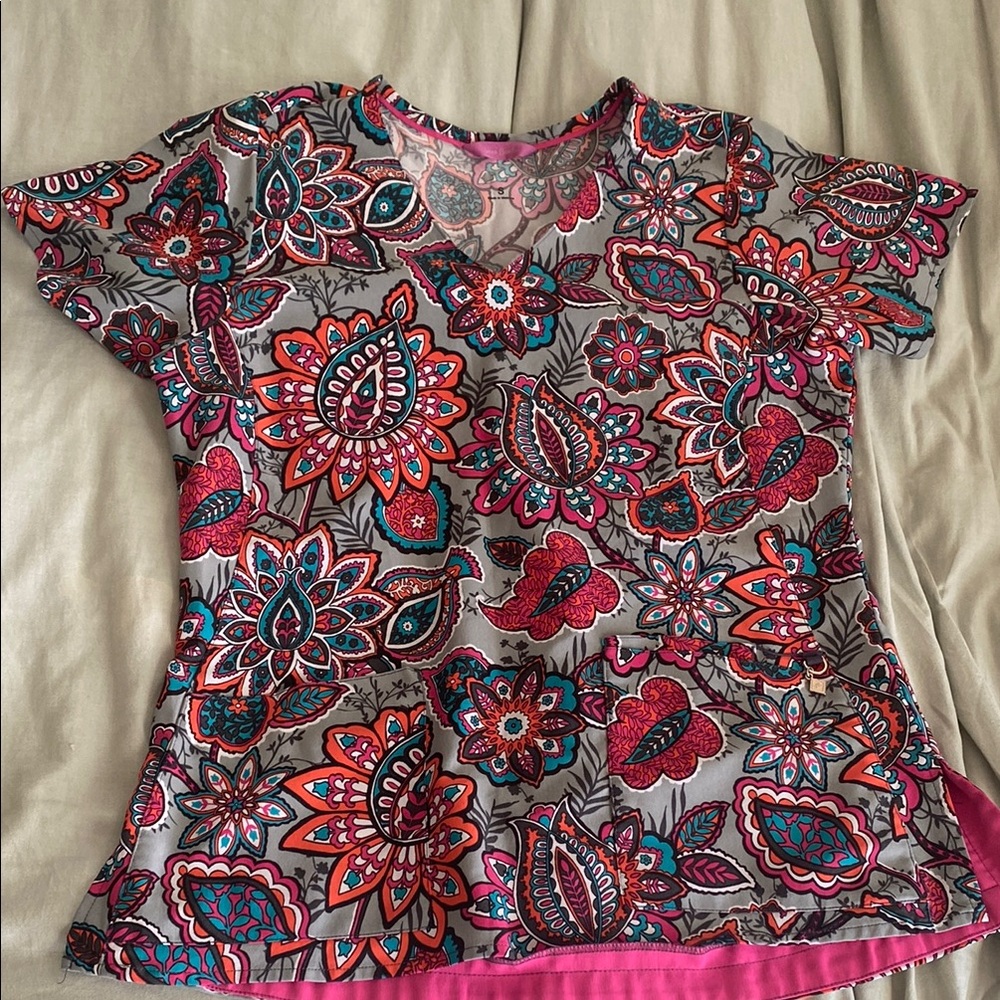 Floral Vera Bradley Scrub Top